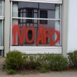 Farbe gegen AfD-Veranstaltungsort